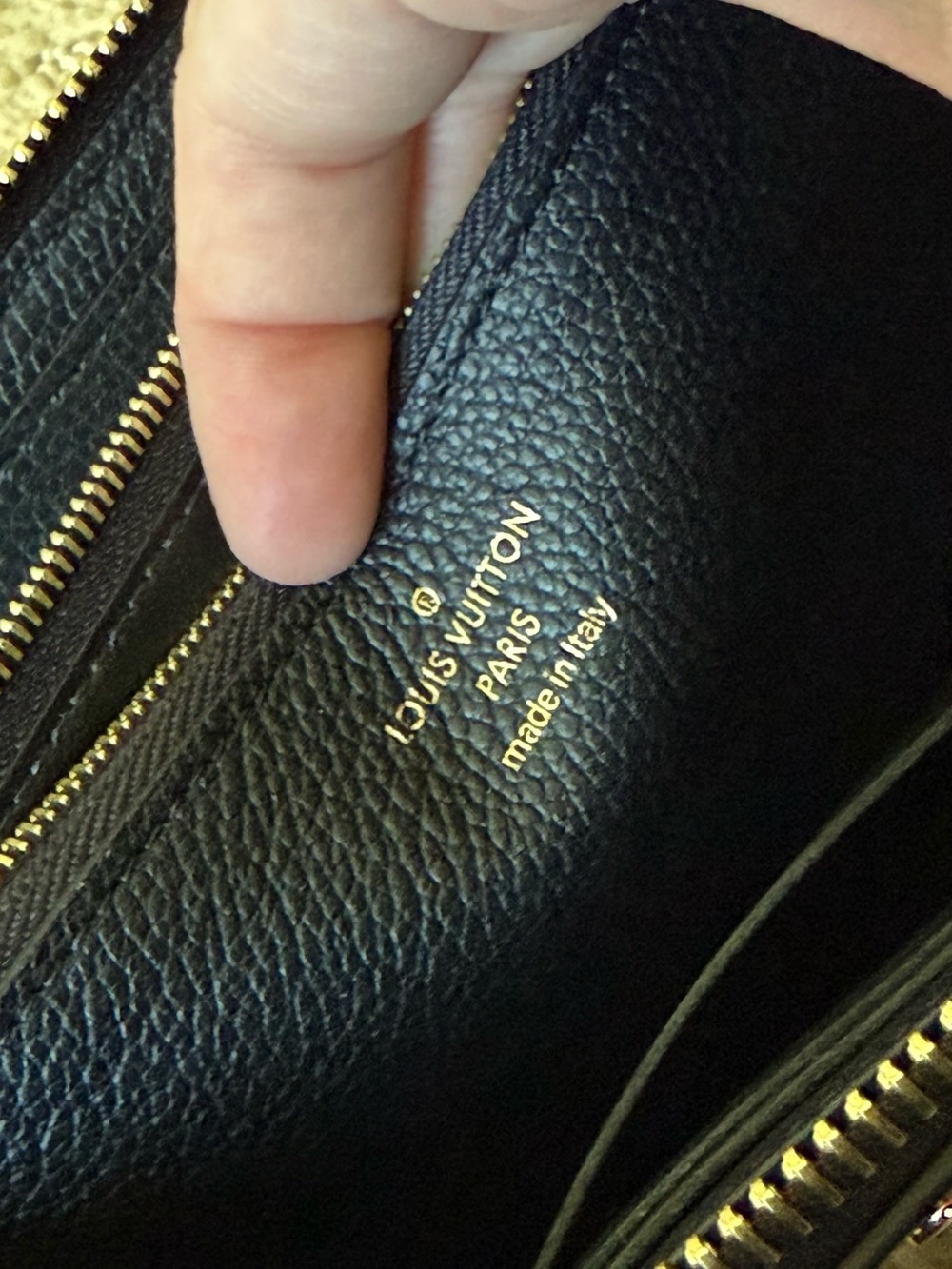 Louis Vuitton Black Empriente Leather Margot Wallet - Picture 4 of 8